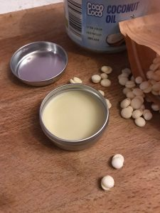 natural lip balm recipe - the holistic journal blog
